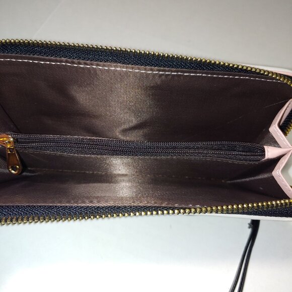 Jocose Moose RFID Wristlet Wallet Black and White OS - Picture 5 of 9